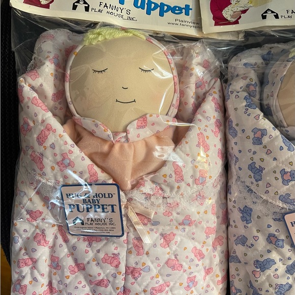 Cute hand puppets. Put your hand inside and play. Sold as a set. - Picture 2 of 3